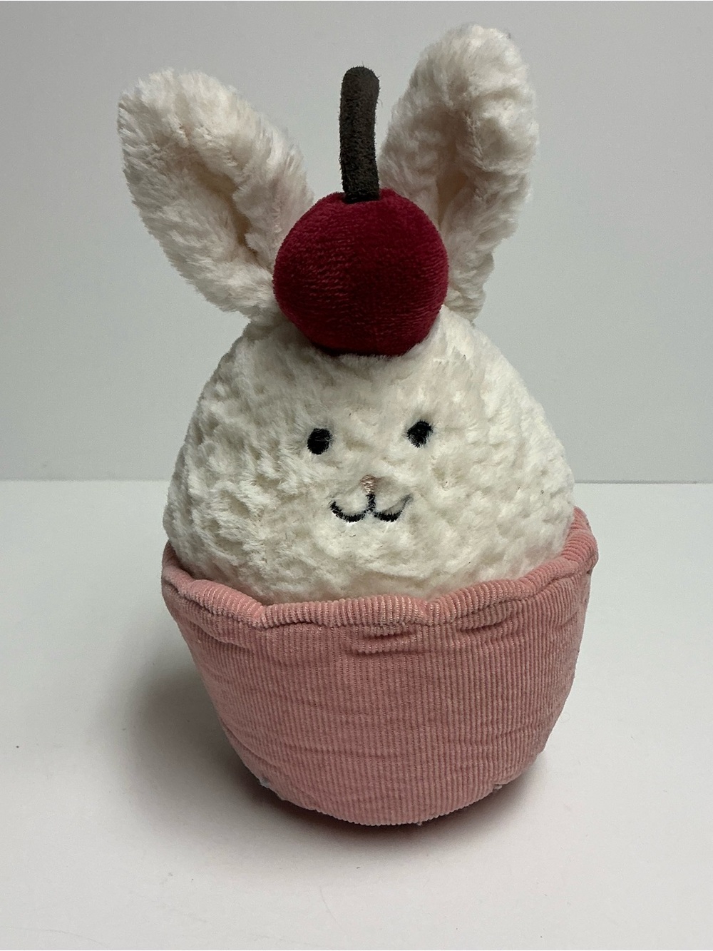 Jellycat Dainty Dessert Bunny Cupcake